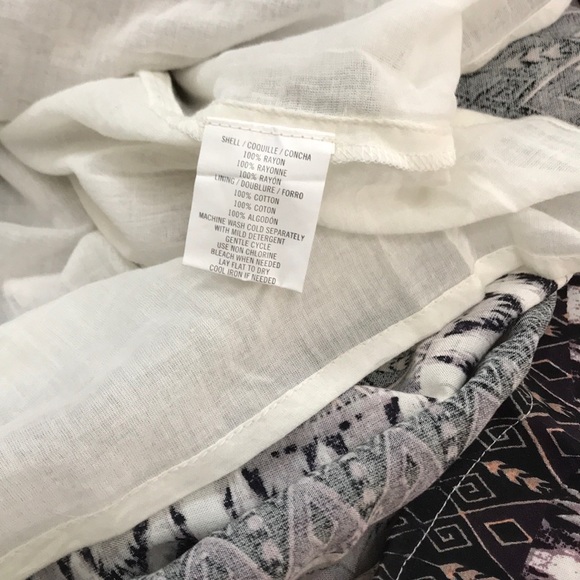 O’NEILL patterned maxi dress - Picture 10 of 10